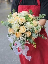 Hoa cầm tay cô dâu MS08