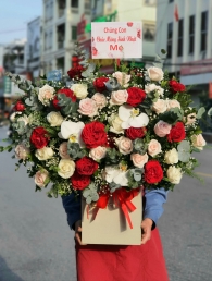 Hộp hoa tươi HTL 03