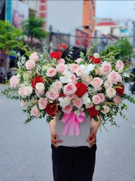 Hộp hoa, giỏ hoa chúc mừng MS548