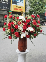 Bình  hoa tươi HTL 02