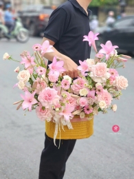 Hộp hoa, giỏ hoa chúc mừng MS613